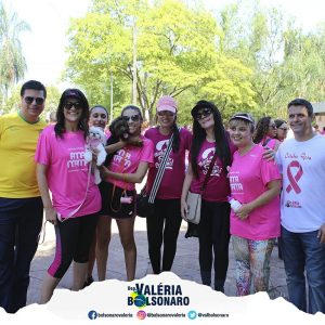 Outubro Rosa abraçando a causa no combate ao Câncer de mama
