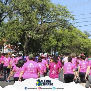 Outubro Rosa abraçando a causa no combate ao Câncer de mama