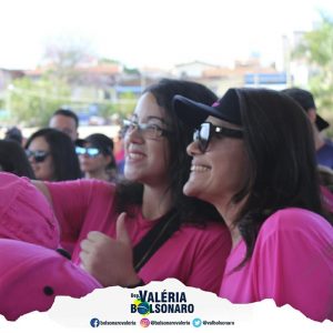 Outubro Rosa abraçando a causa no combate ao Câncer de mama