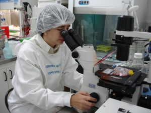 Leia mais sobre o artigo UFRJ vai produzir testes de diagnóstico em grande escala