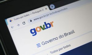 Leia mais sobre o artigo Cidadãos poderão assinar documentos e validar transações com o governo de forma eletrônica