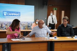 Valéria Bolsonaro e Secretário Mário Frias discutem restauração do Casarão Jambeiro em Campinas