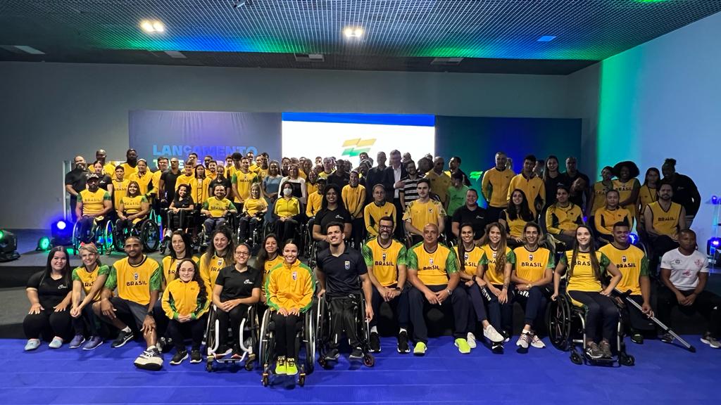 Você está visualizando atualmente Valéria Bolsonaro participa de cerimônia de apresentação do Time São Paulo Paralímpico de 2023