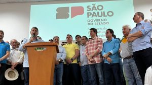 Leia mais sobre o artigo Valéria Bolsonaro prestigia maior feira do Agro ao lado de Jair Bolsonaro e do Governador Tarcísio de Freitas